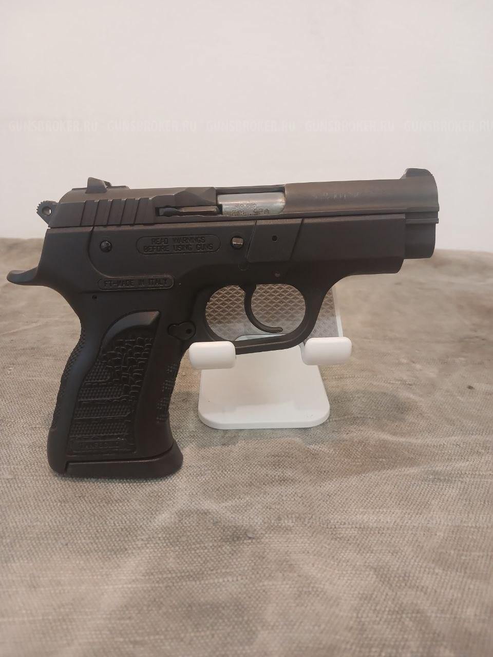 TANFOGLIO INNA. 9mm. PA. ITALY.2010г