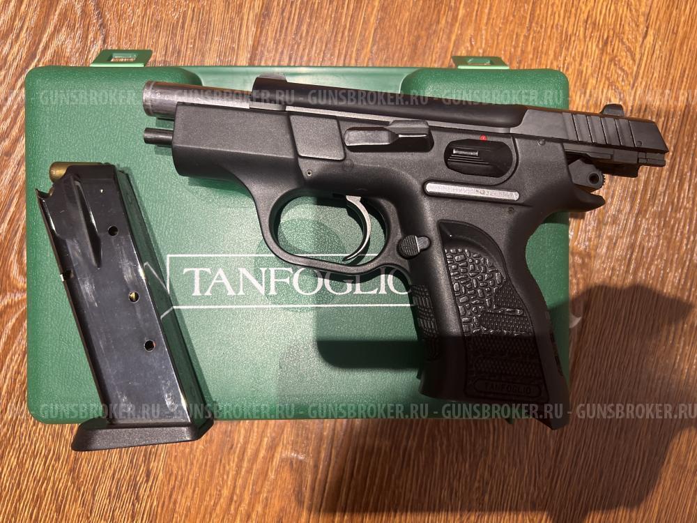 TANFOGLIO INNA