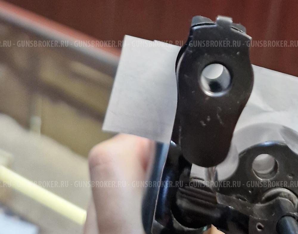 TAURUS кал.9 мм