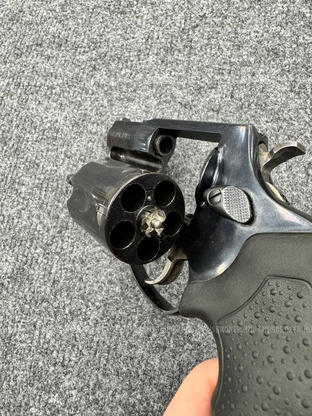 Taurus LOM-13 9мм. Р.А. БРАЗИЛИЯ 