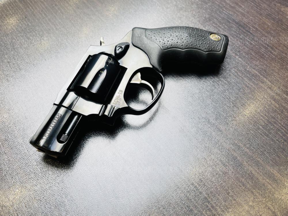 TAURUS LOM-13  к.9мм Р.А  (арт.437)  тел.+7495-175-75-75