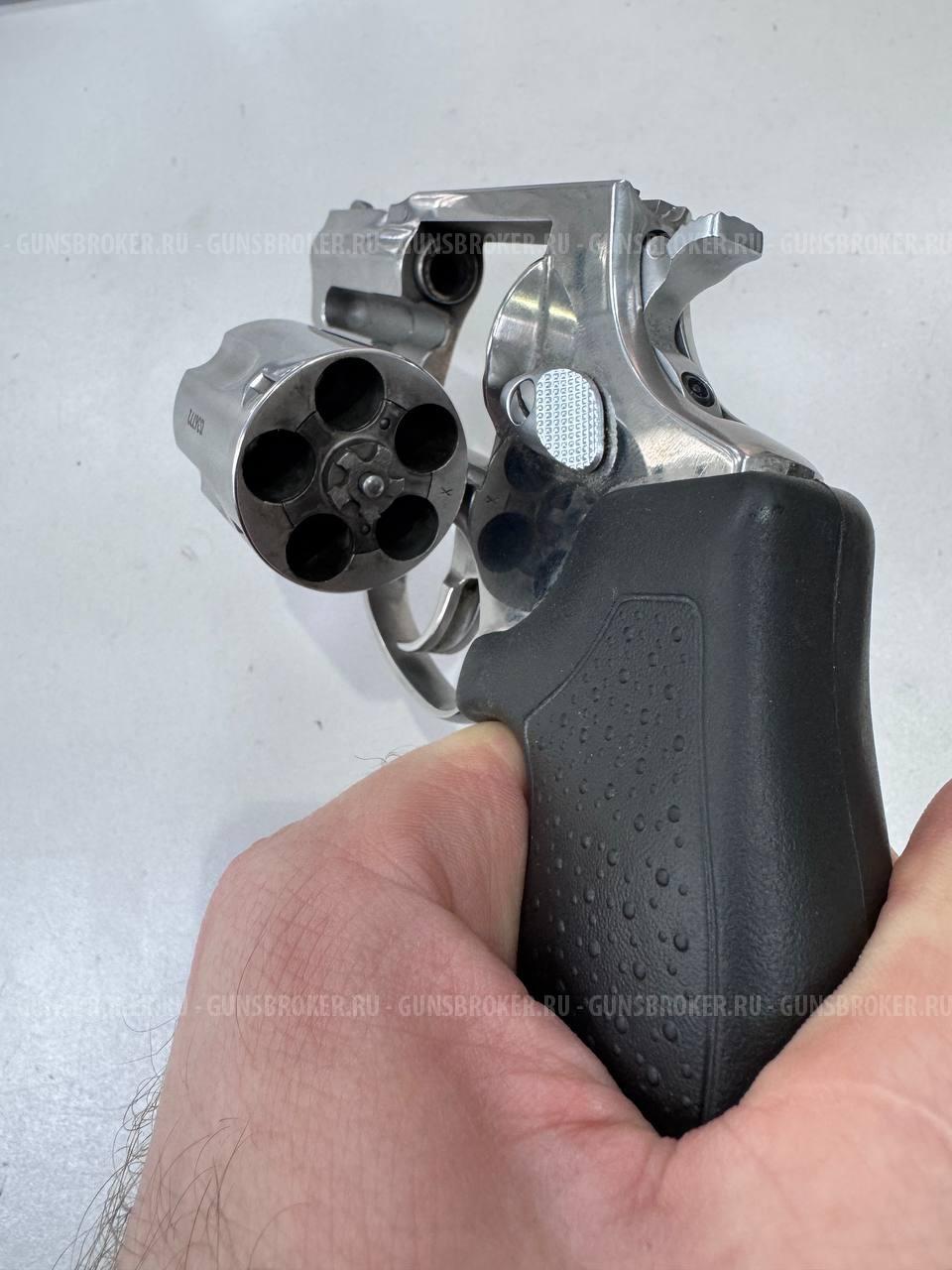 Taurus Lom-13 Купр-С , кал. 9 мм Р.А. в СПБ