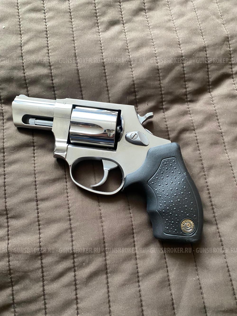 Таурус лом 13 (Taurus lom 13)