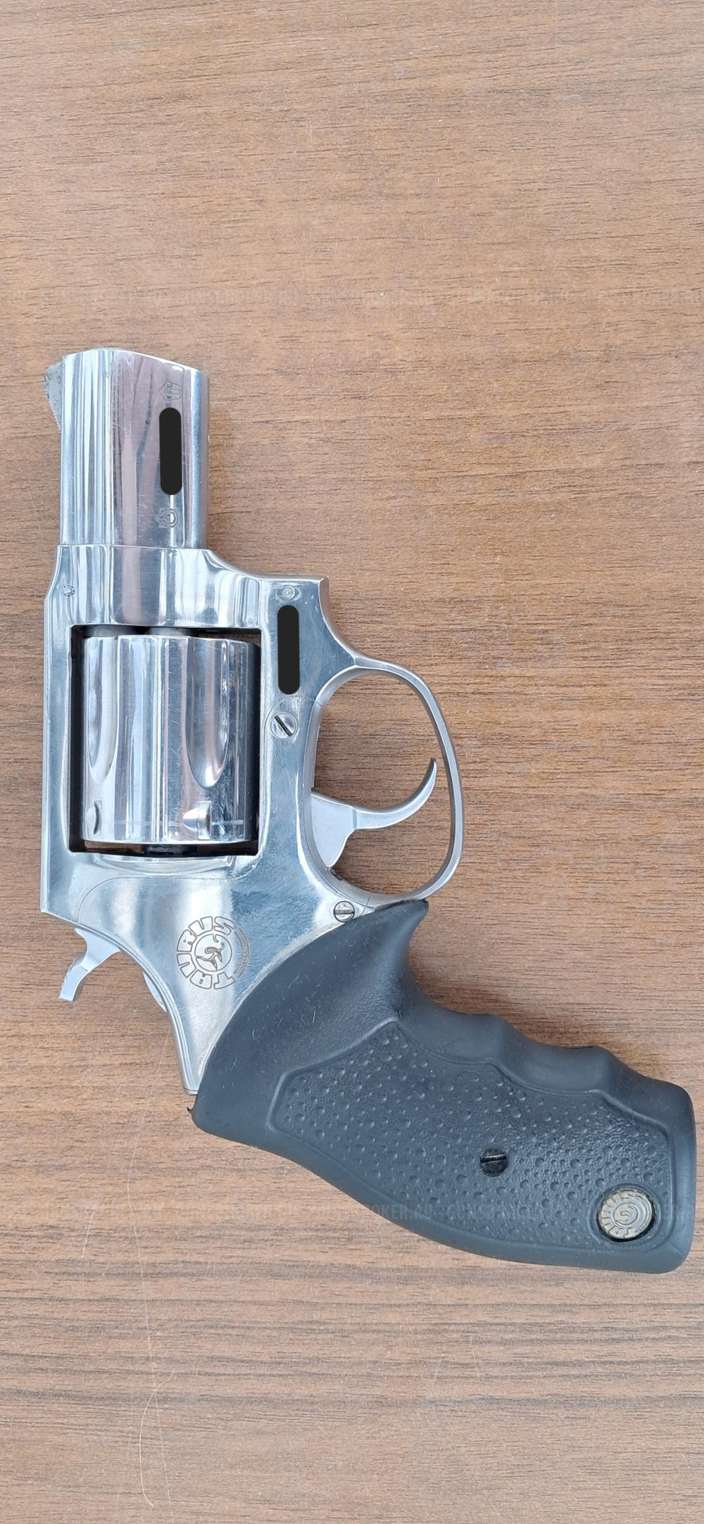 Револьвер Taurus lom-13 кл. 9 РА