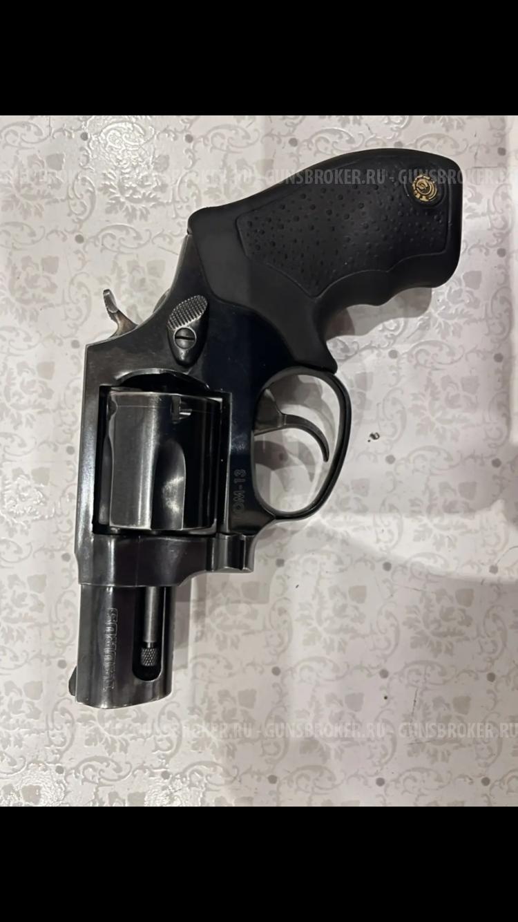 Taurus Lom-13
