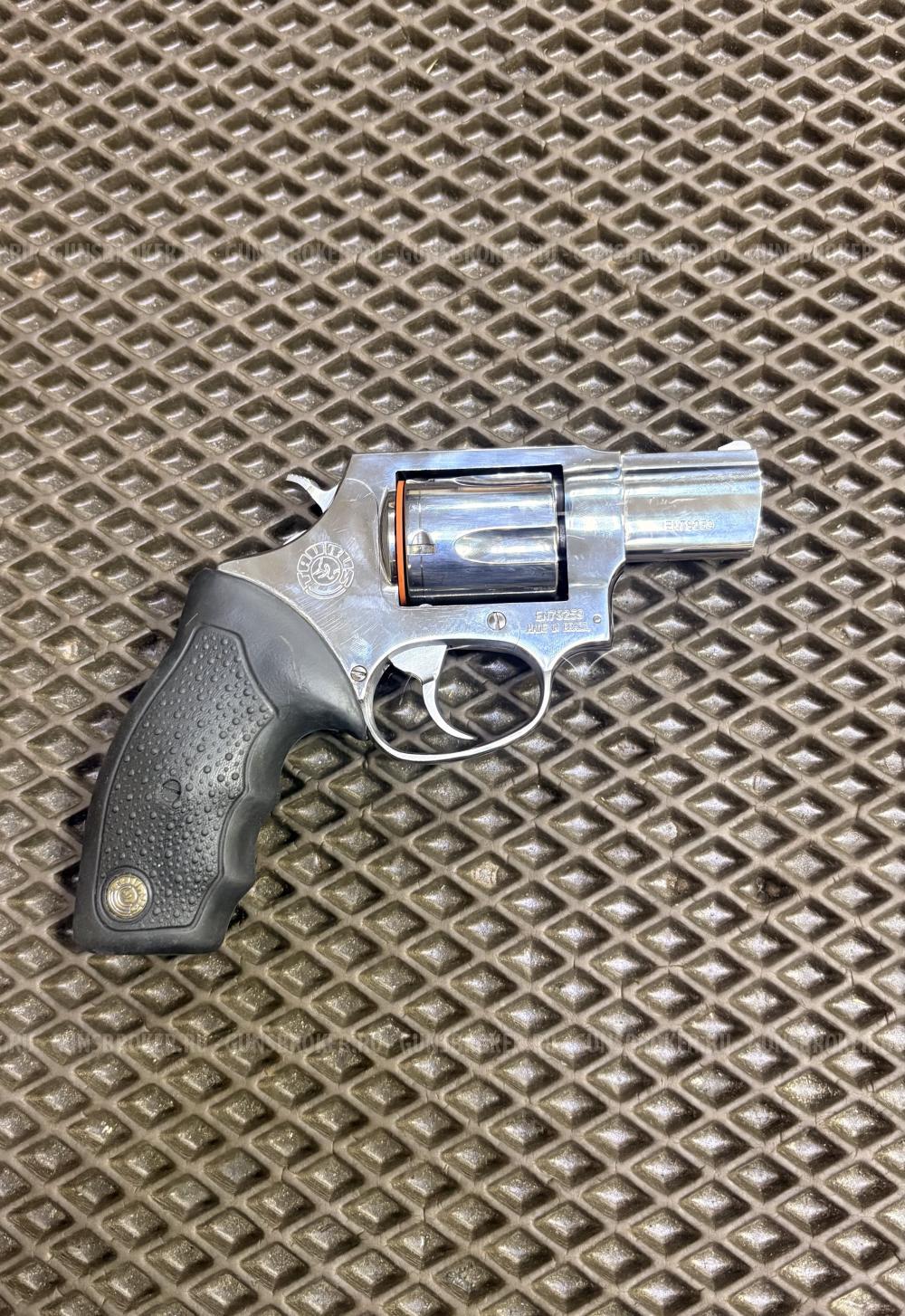 TAURUS LOM-13