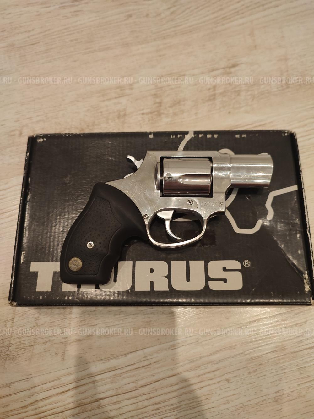 Taurus Lom13