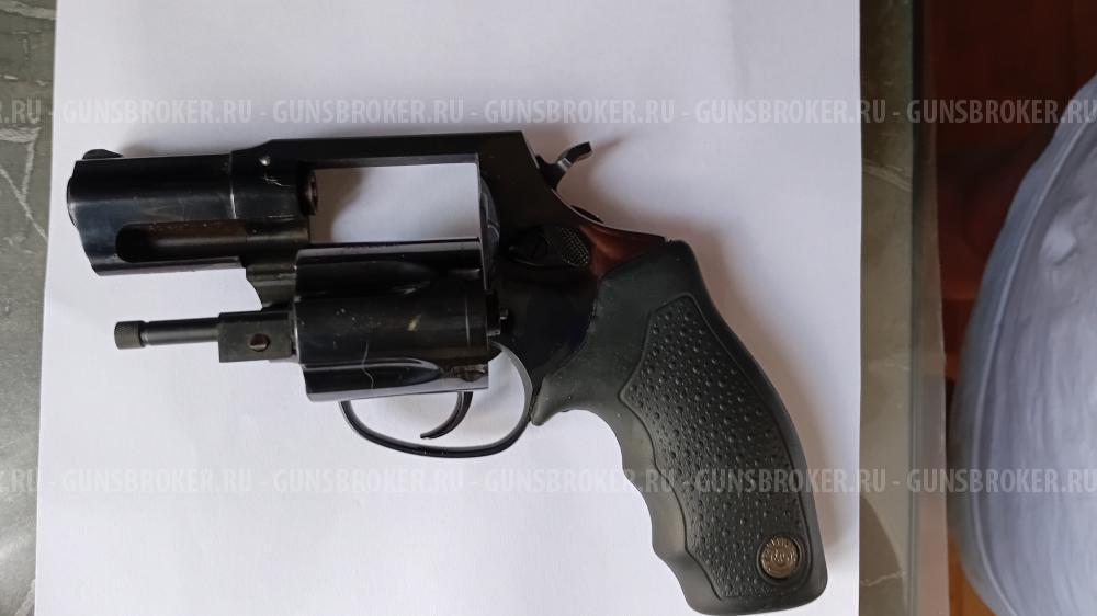 Taurus lom