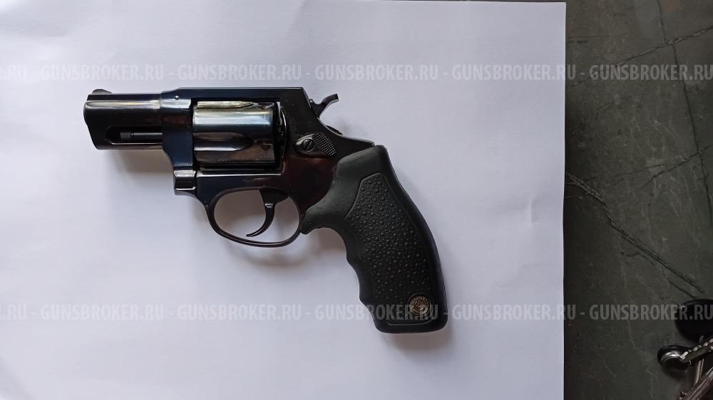 Taurus lom