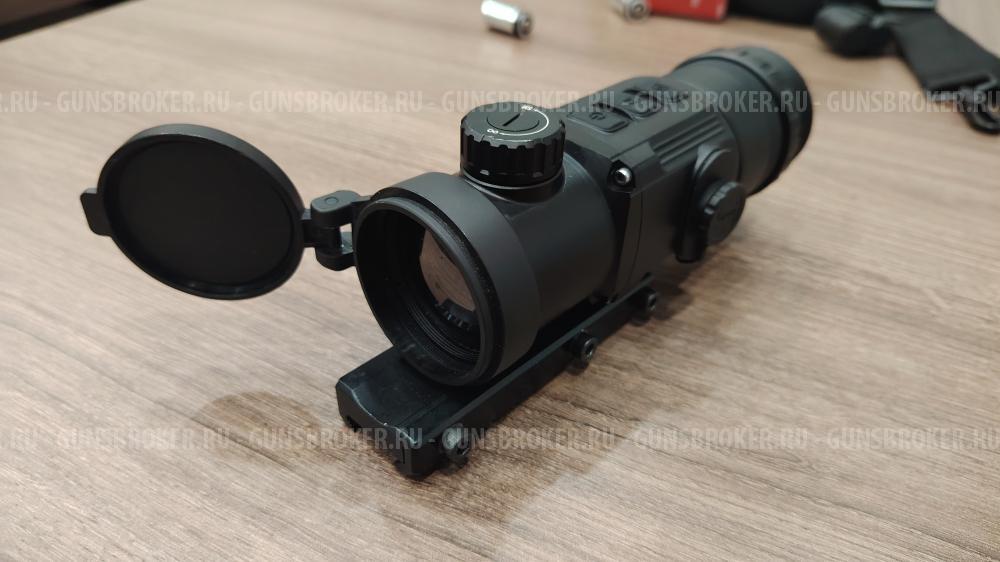 Тепловизионная насадка-монокуляр iRay xClip CH 50W + Кронштейн Iray CH50