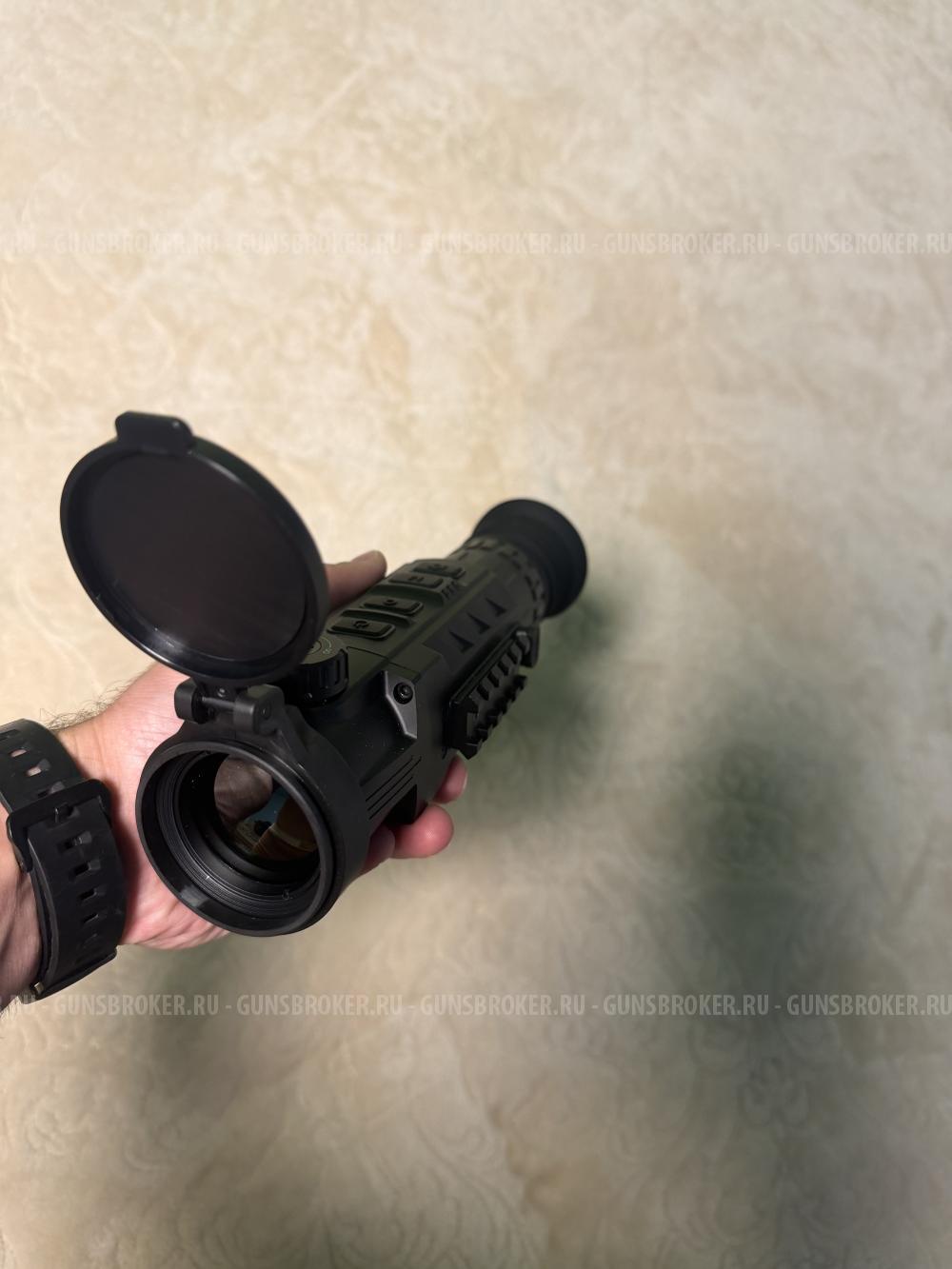 Тепловизионный прицел для охоты iRay Rico RL42 LRF