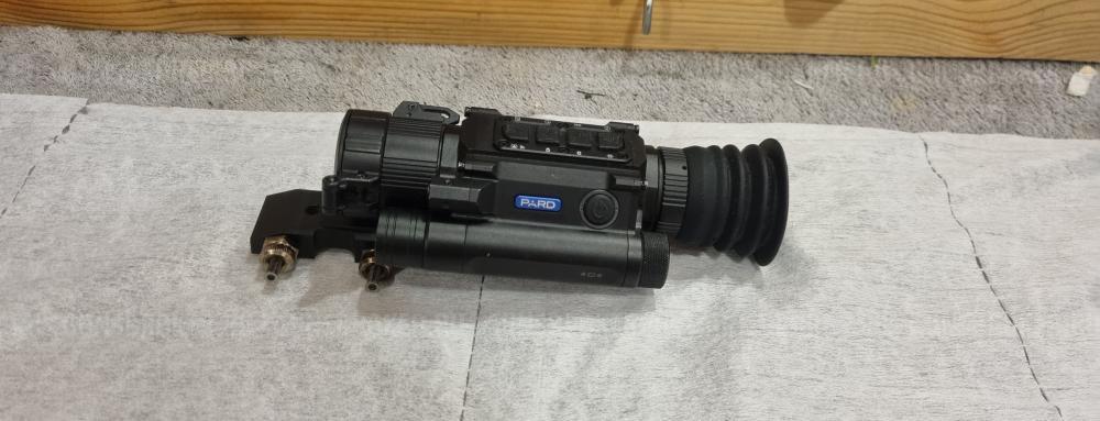 Тепловизионный прицел PARD SA32-25