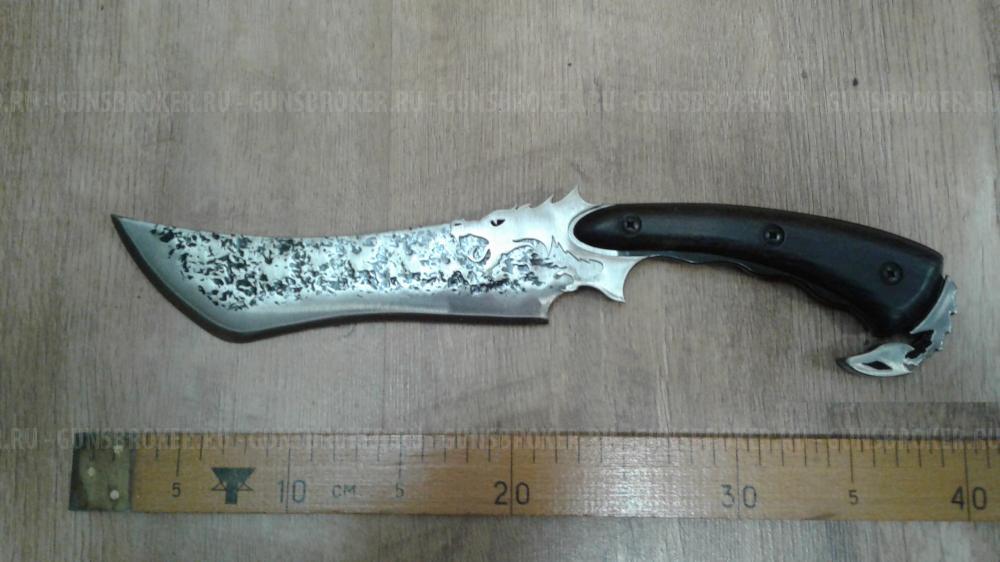 Серповидный тесак Хопеш Цакат