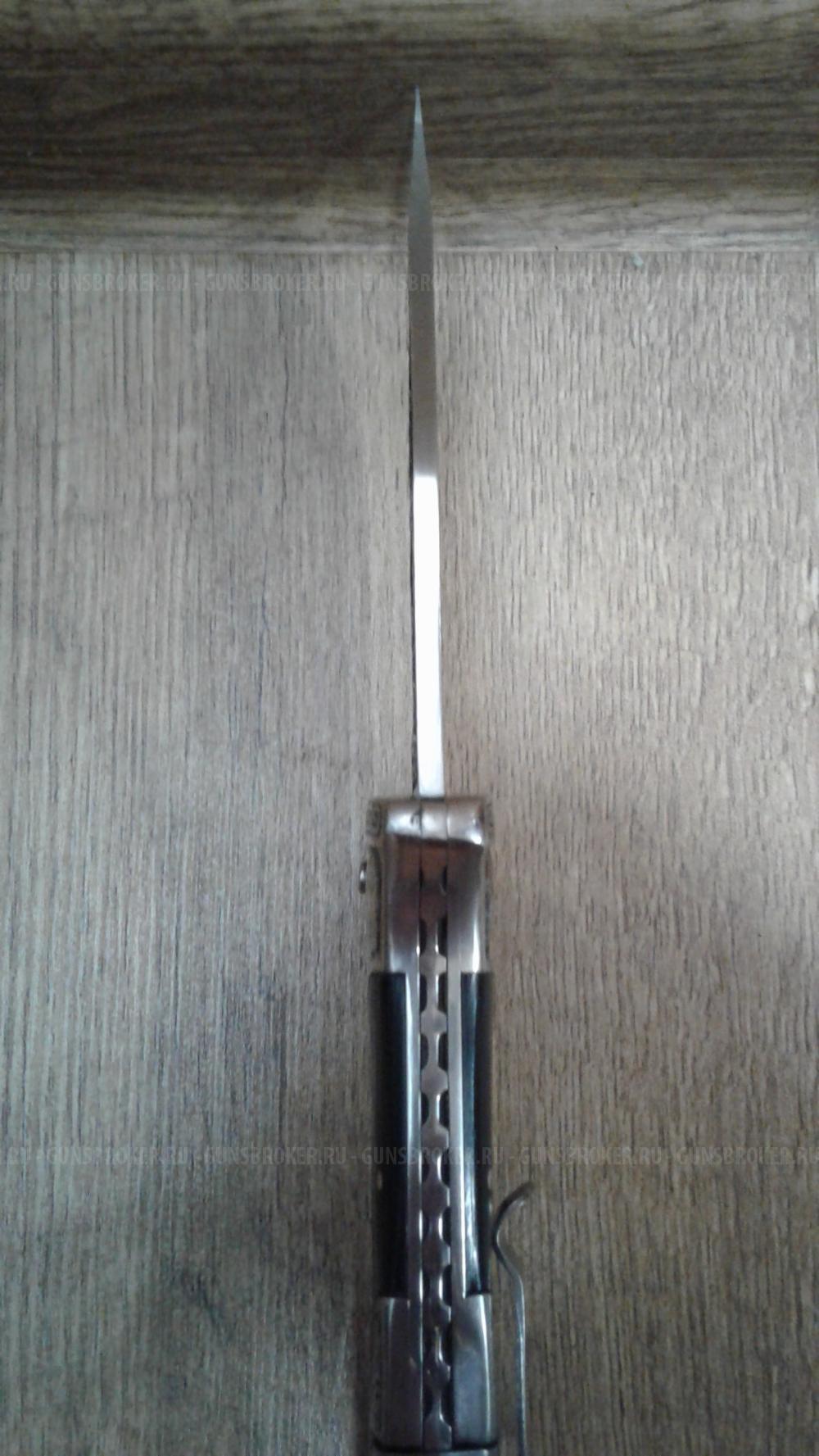 Мощный складной охотничий нож с гравировкой Красавец Клеймо