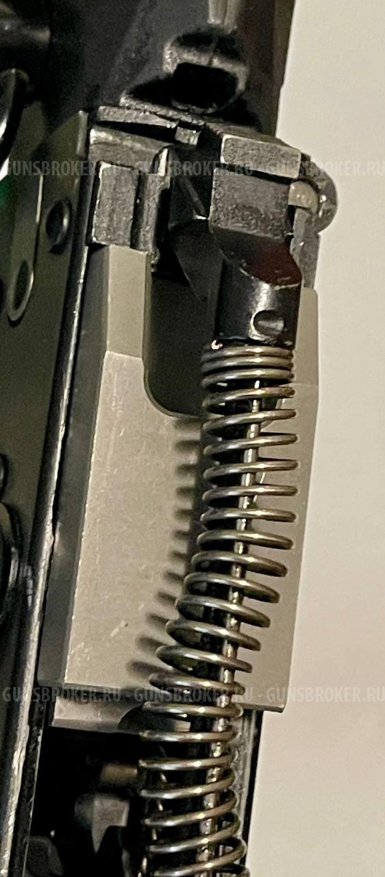 Титановый ограничитель хода затвора на Сайгу-9