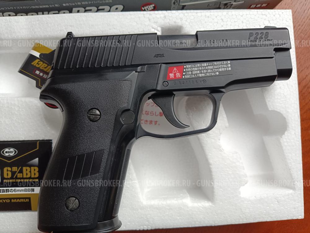 Tokyo Marui Sigsauer p228   hg спринговый пистолет