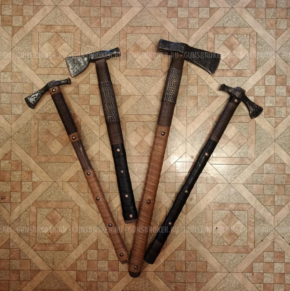 Топор боевой 