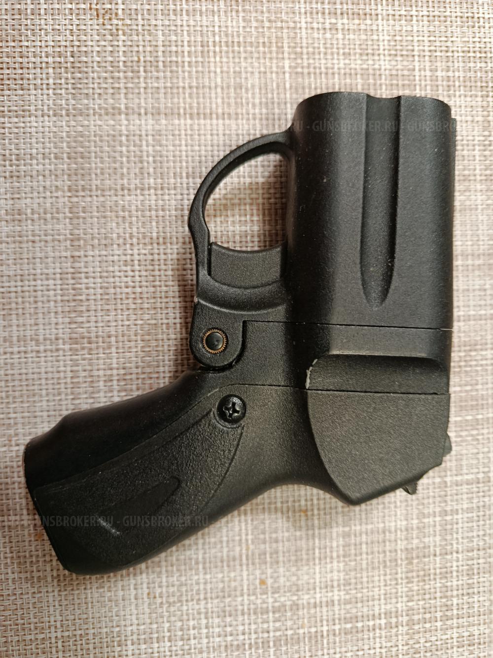 Травматический пистолет Оса М-09 кр ЛЦУ 18,5х55Т