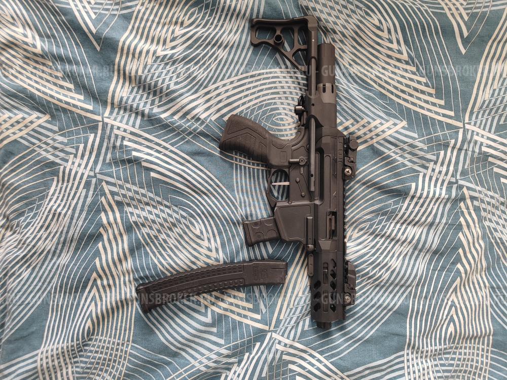 Травматический пистолет Risen 10 x 28