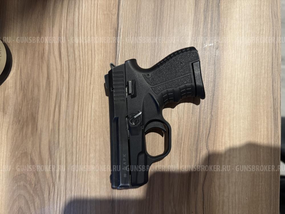 Травматический пистолет Шарк