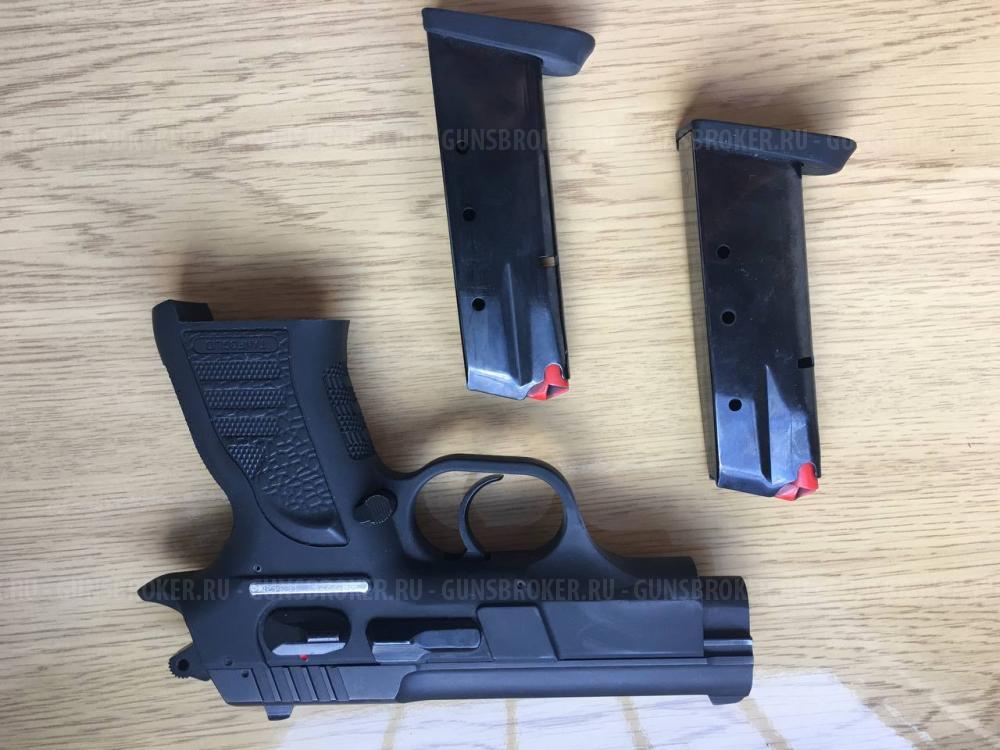 Травматический пистолет Tanfoglio INNA 2010 г.в.