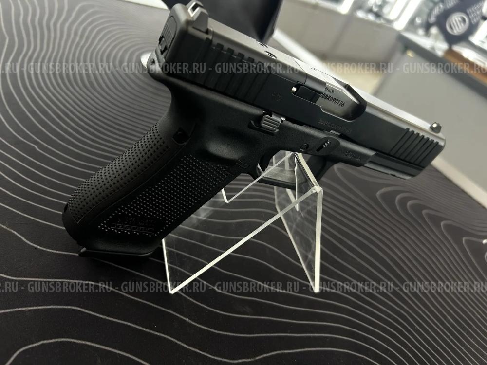 Травматический пистолет «Тень-64-2» (на базе Glock 17) калибр 10x28 (ОООП)