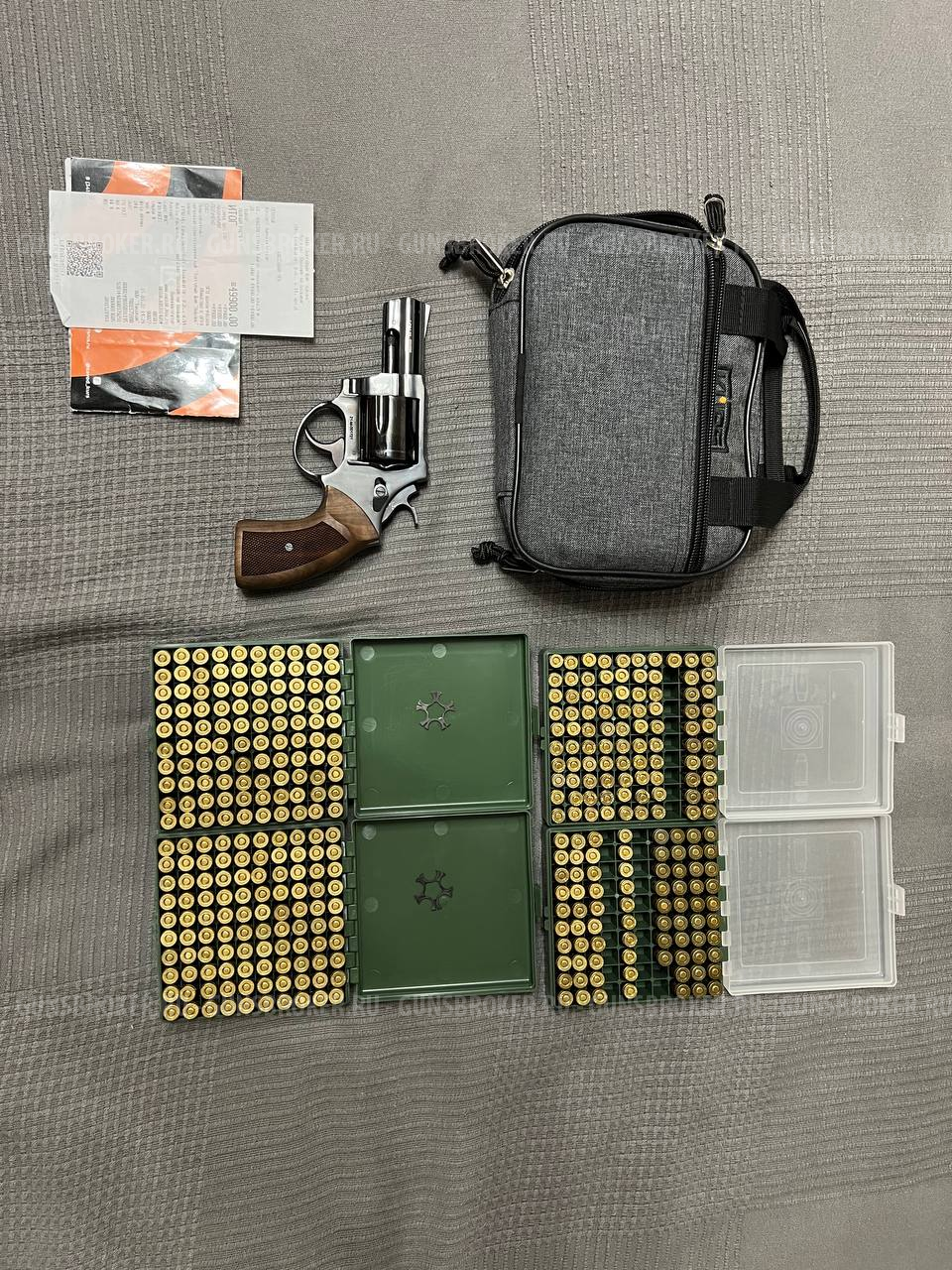 Травматический револьвер Taurus Lom-13 Kurs 10x28