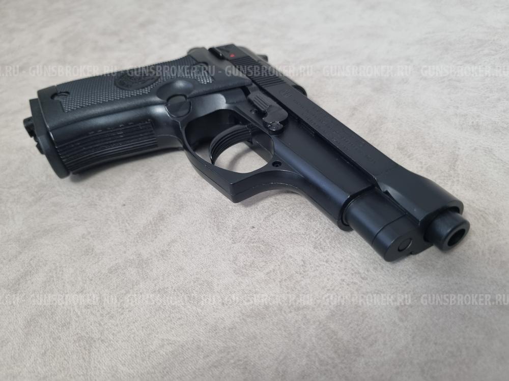 Umarex Beretta M84 FS