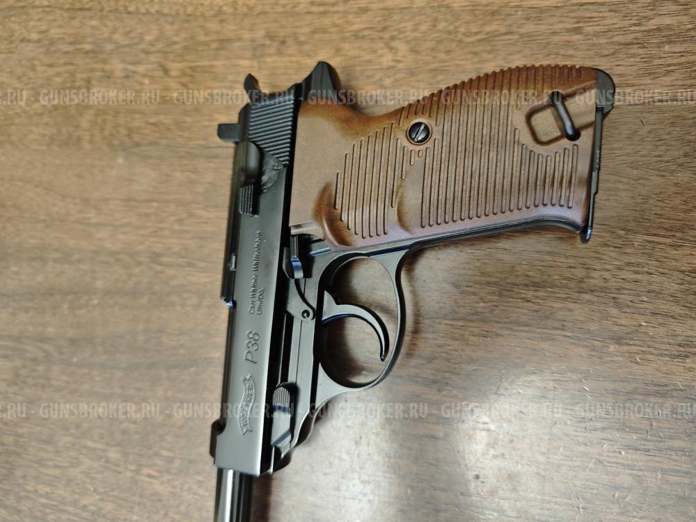 UMAREX Walther P38