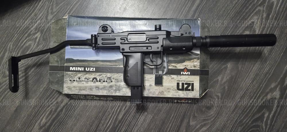 UZI mini umarex