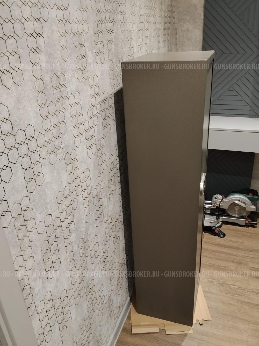 VALBERG Сафари EL