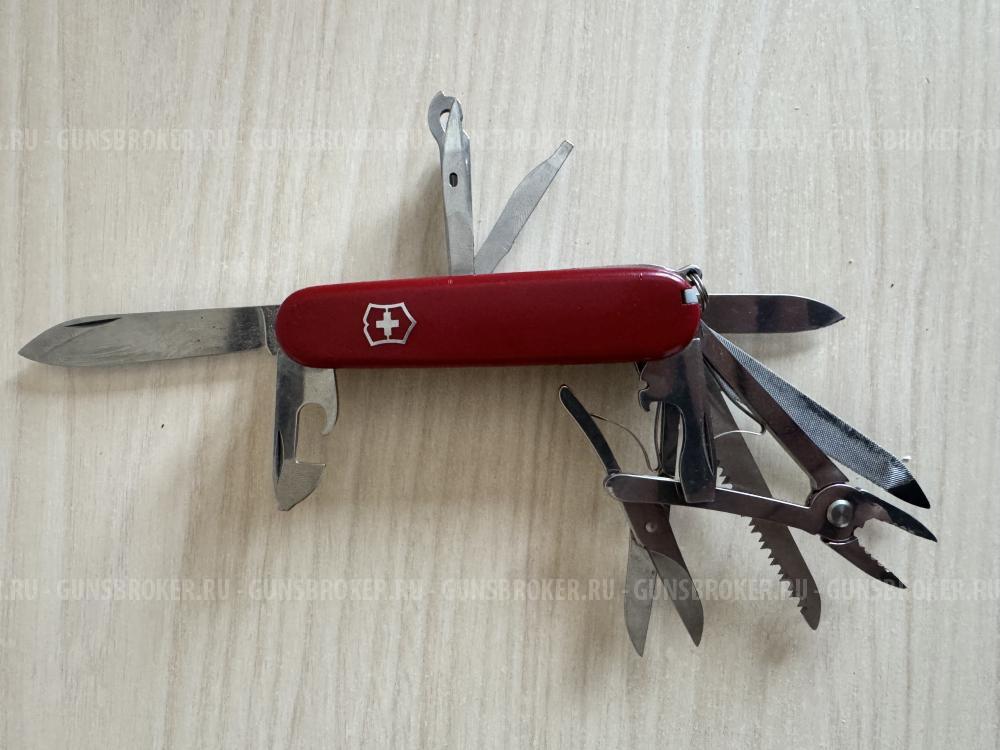 Victorinox Hunter и Victorinox Handymen