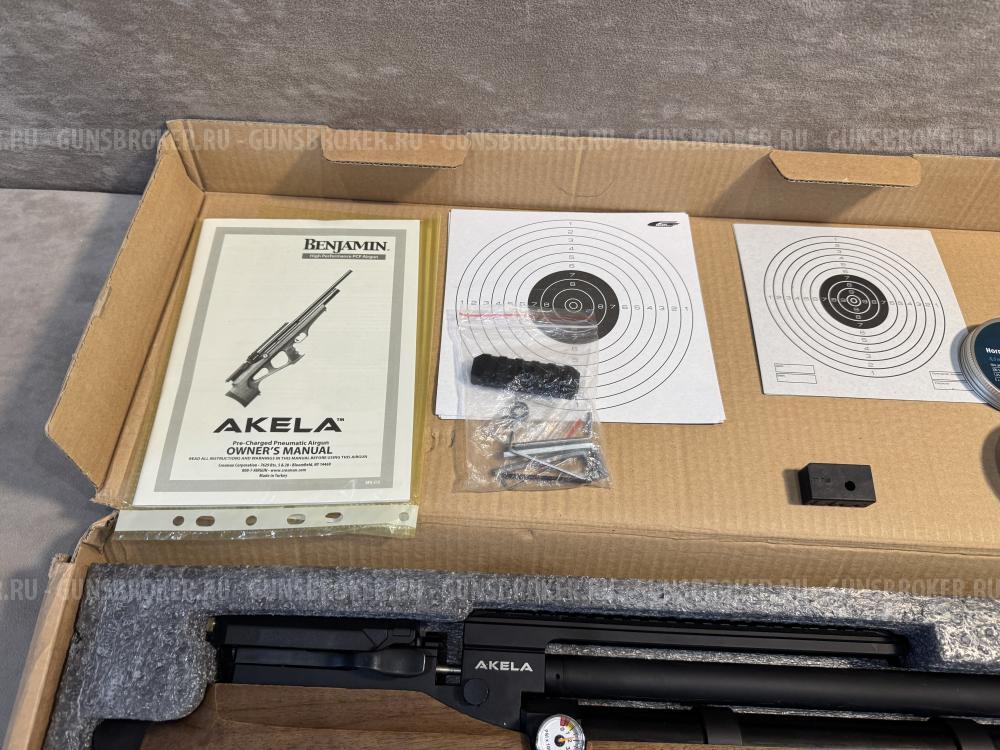 Винтовка пневматическая Crosman Benjamin Akela 5.5 мм (Орех)