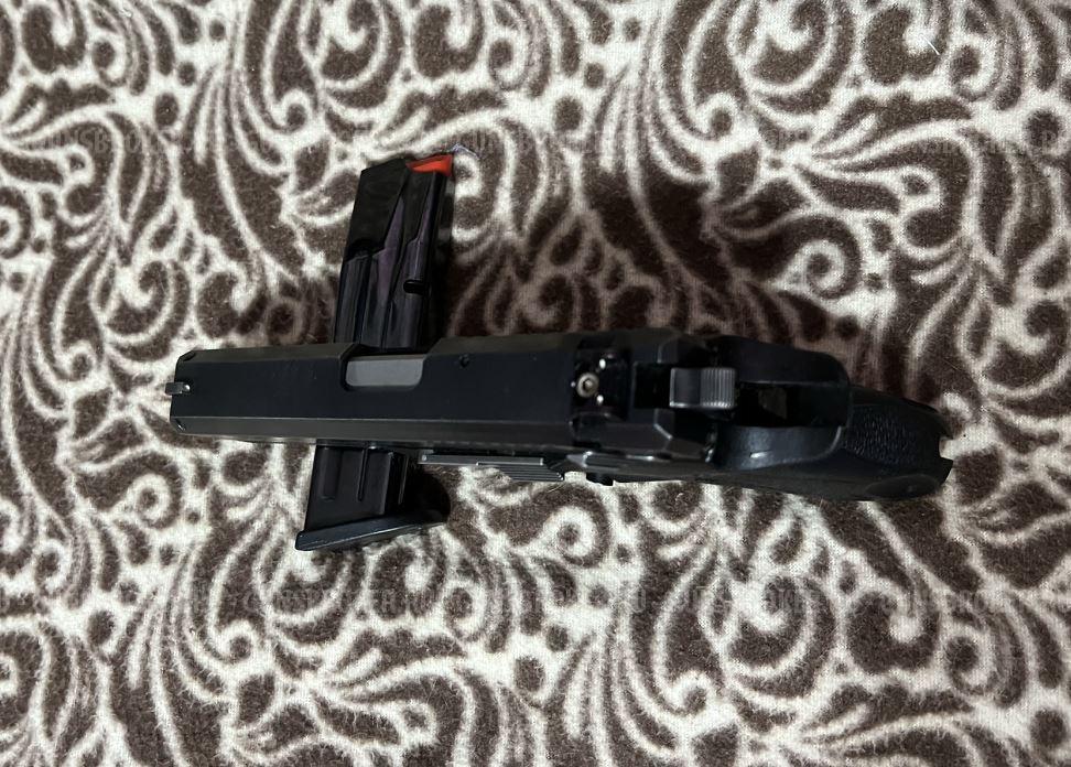 Vostok-1, калибр 9 мм P.A.