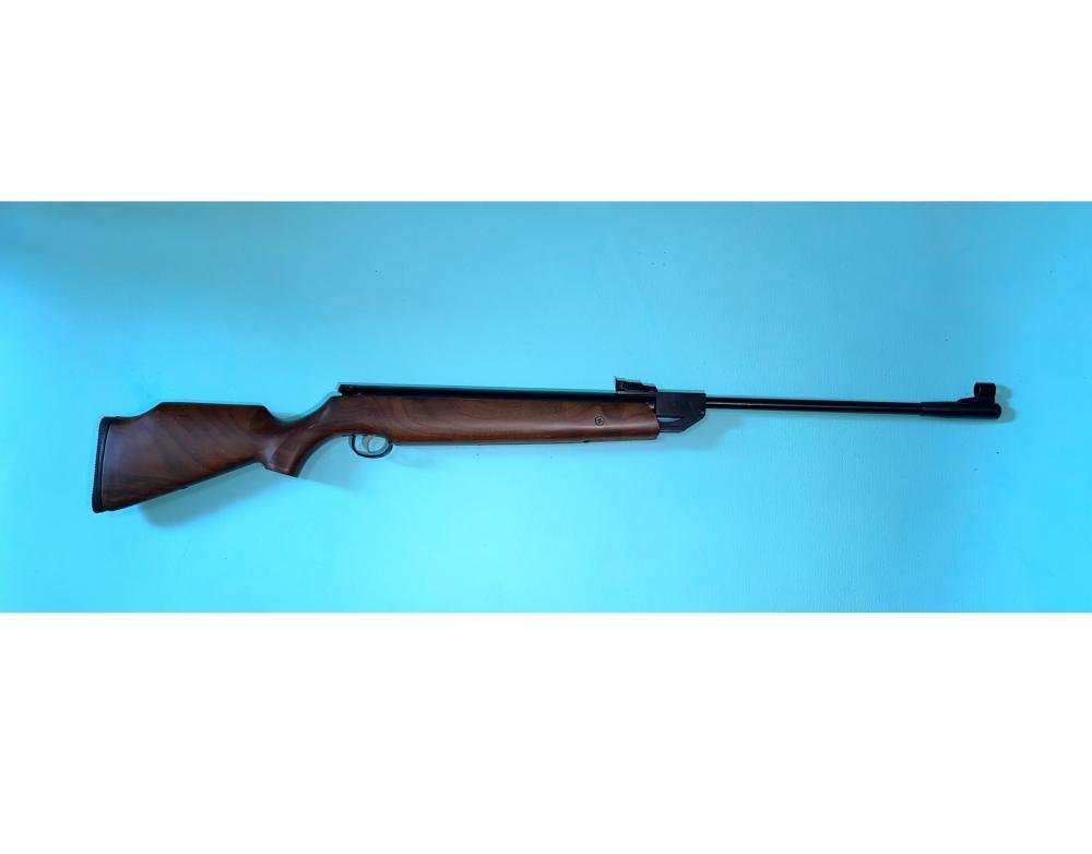 Webley Patriot 6.35 мм (.25), дерево