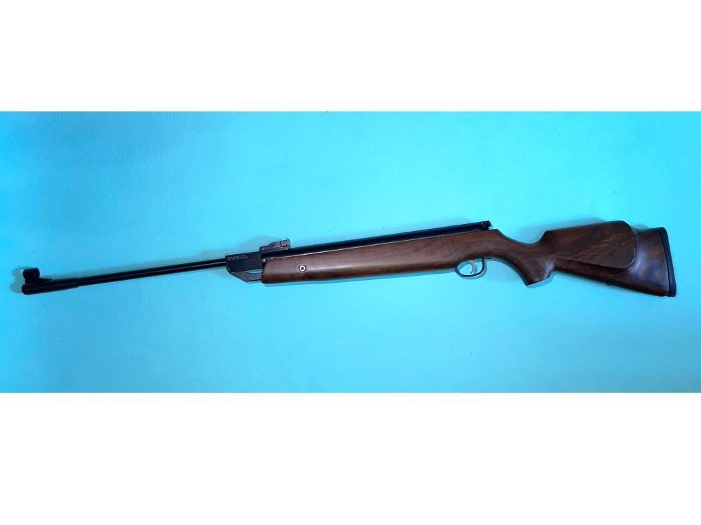 Webley Patriot 6.35 мм (.25), дерево
