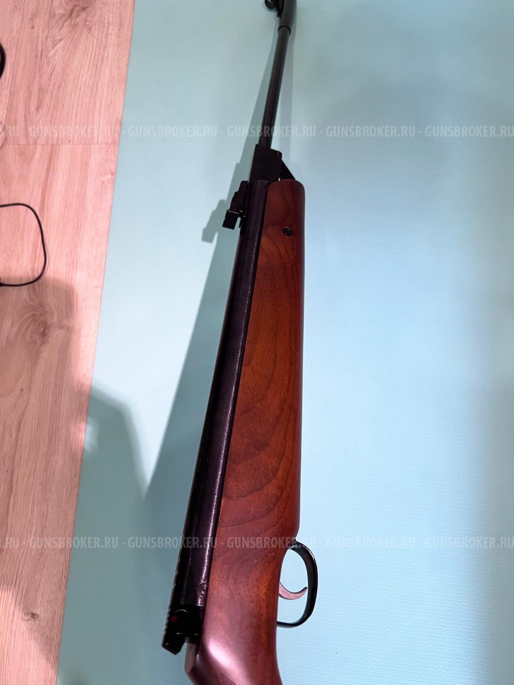 Webley Patriot 6.35 мм (.25), дерево