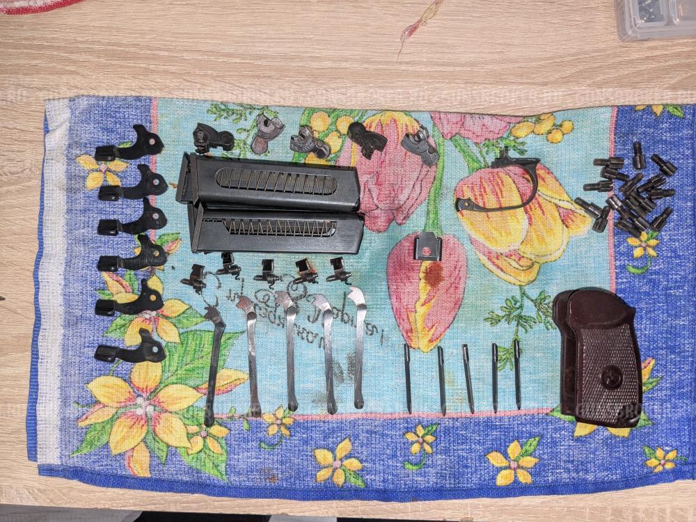 ЗИП ПМ, Магазины ПМ